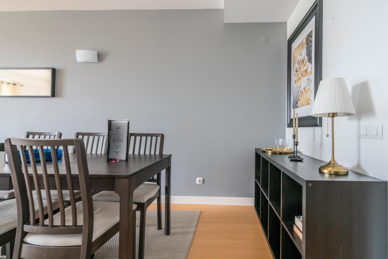 Bright & Spacious 2 Bed Flat 2 Bath W Garage In Lagos Marina 外观 照片