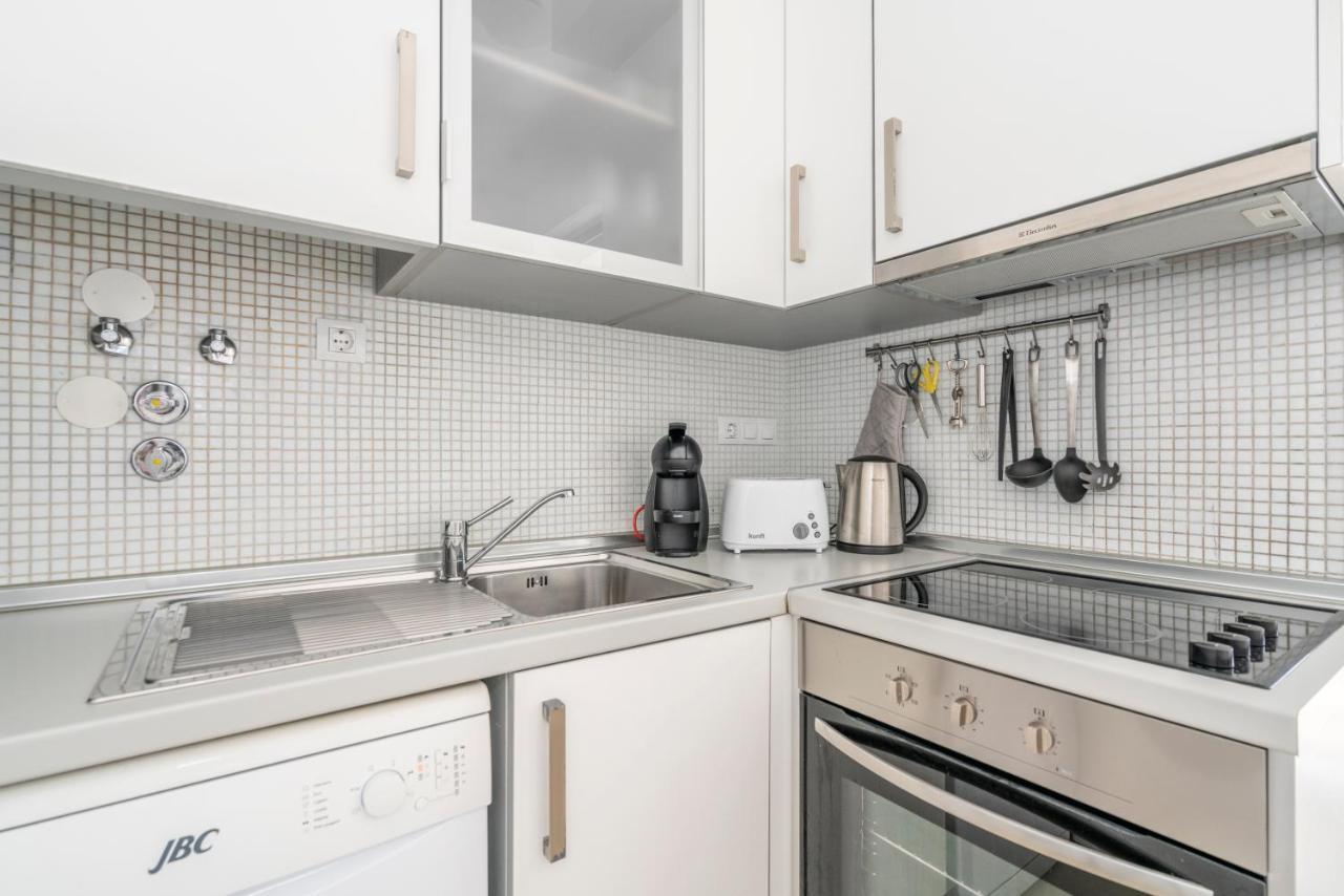 Bright & Spacious 2 Bed Flat 2 Bath W Garage In Lagos Marina 外观 照片