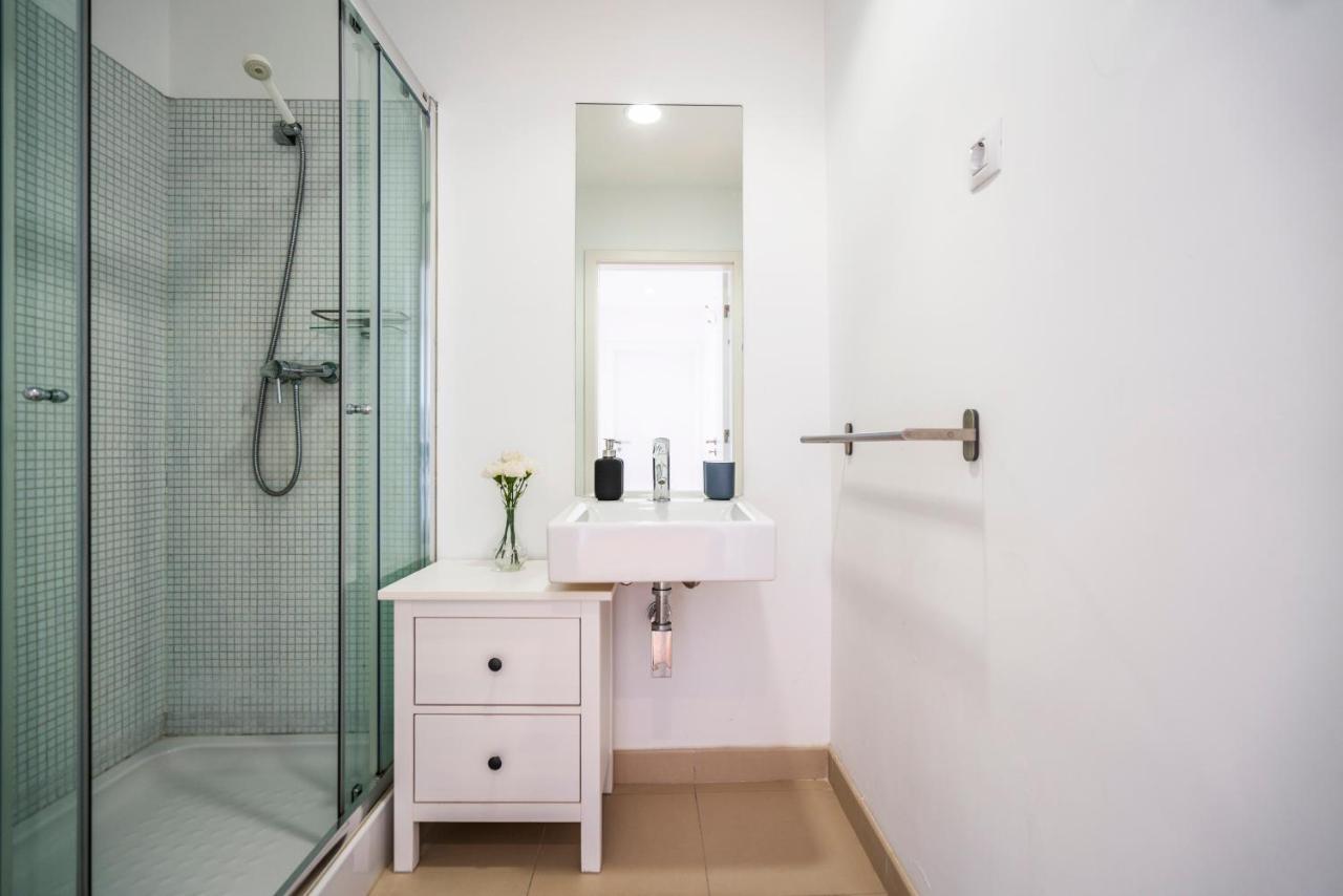 Bright & Spacious 2 Bed Flat 2 Bath W Garage In Lagos Marina 外观 照片